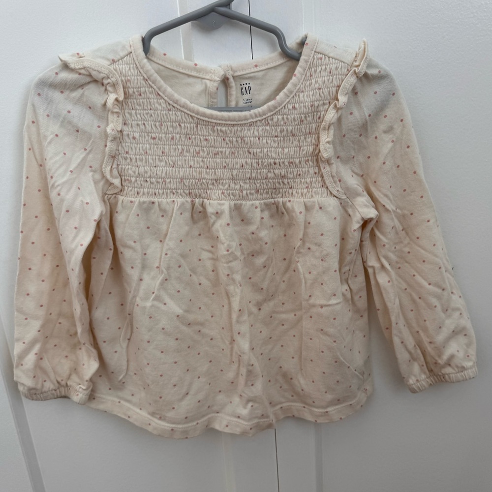 Baby gap ruffled long sleeve shirt. Pink and white. Size 3T.